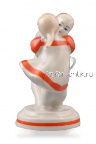 Кружащиеся девочки