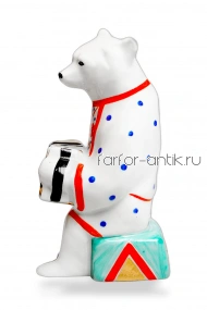 Цирковой медведь с гармошкой