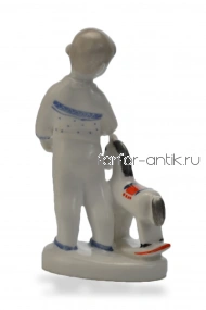 Мальчик с лошадкой