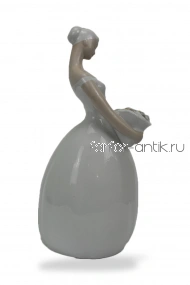 Дебют