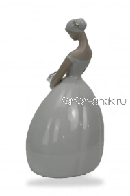 Дебют