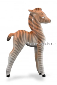 Зебрёнок стоящий