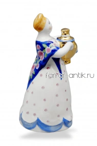 Девушка с самоваром