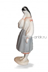 Опечалилась