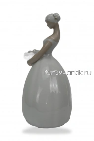 Дебют